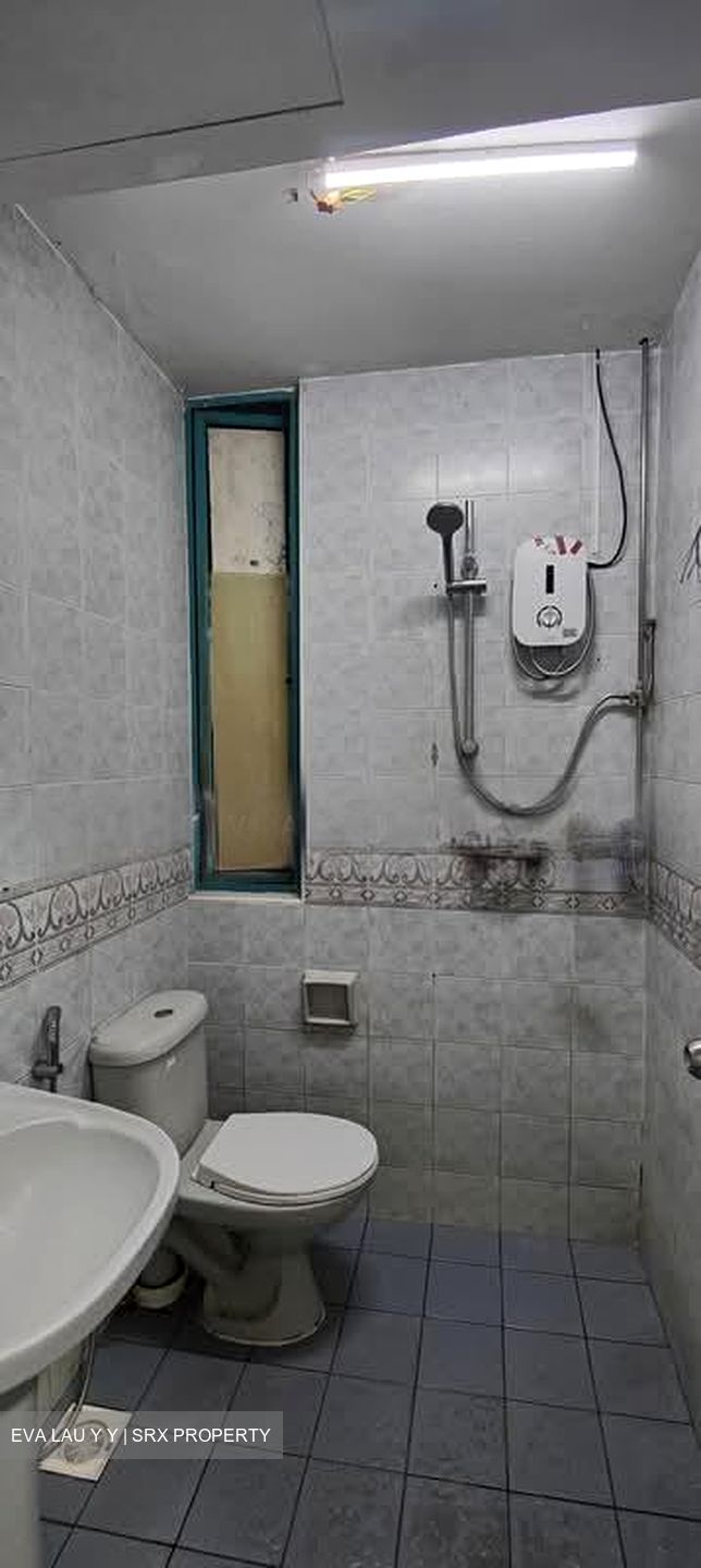Wing Fong Court (D14), Apartment #554235301